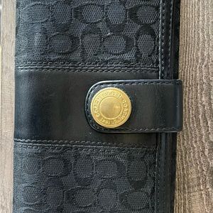 Coach monogram black wallet